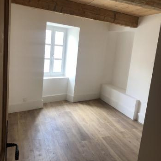  Annonces AUBENAS : Apartment | AUBENAS (07200) | 60 m2 | 125 000 € 
