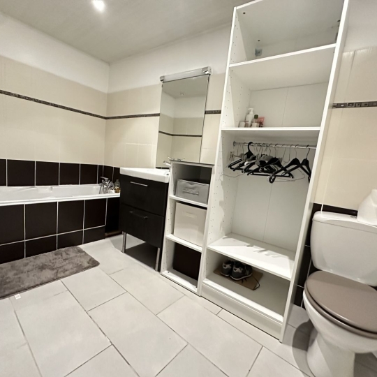 Annonces AUBENAS : House | ANTRAIGUES-SUR-VOLANE (07530) | 72 m2 | 172 000 € 