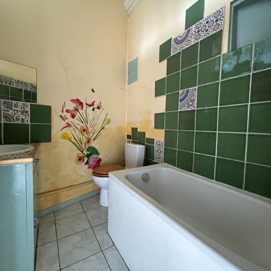  Annonces AUBENAS : Apartment | AUBENAS (07200) | 114 m2 | 99 000 € 