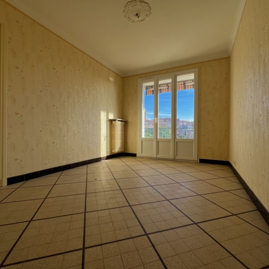  Annonces AUBENAS : Apartment | AUBENAS (07200) | 93 m2 | 134 000 € 