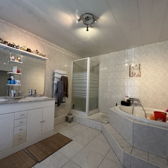  Annonces AUBENAS : Maison / Villa | LABASTIDE-SUR-BESORGUES (07600) | 117 m2 | 210 000 € 