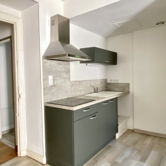  Annonces AUBENAS : Appartement | VALS-LES-BAINS (07600) | 49 m2 | 69 000 € 