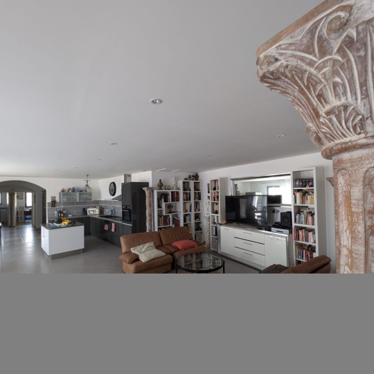  Annonces AUBENAS : House | AUBENAS (07200) | 280 m2 | 371 000 € 