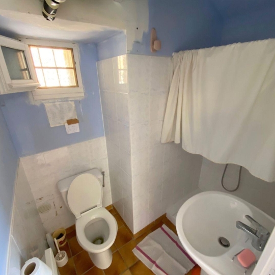  Agence PIERRE FRANCOIS : House | LE ROUX (07560) | 200 m2 | 128 000 € 