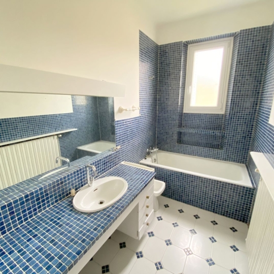  Agence PIERRE FRANCOIS : House | LALEVADE-D'ARDECHE (07380) | 210 m2 | 169 000 € 