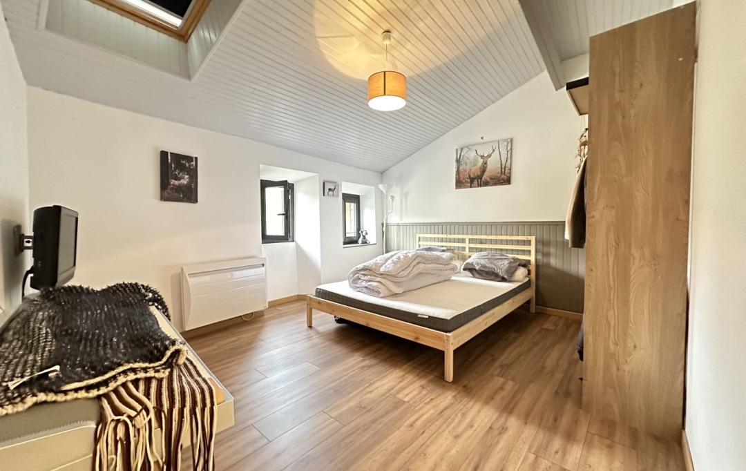 Annonces AUBENAS : House | ANTRAIGUES-SUR-VOLANE (07530) | 72 m2 | 172 000 € 
