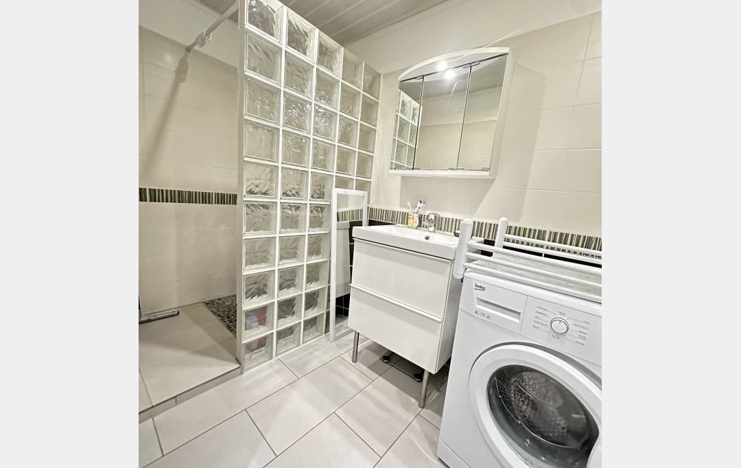 Annonces AUBENAS : House | ANTRAIGUES-SUR-VOLANE (07530) | 72 m2 | 172 000 € 