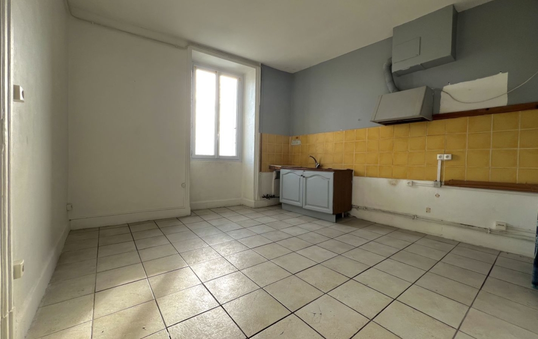 Annonces AUBENAS : Apartment | AUBENAS (07200) | 114 m2 | 99 000 € 
