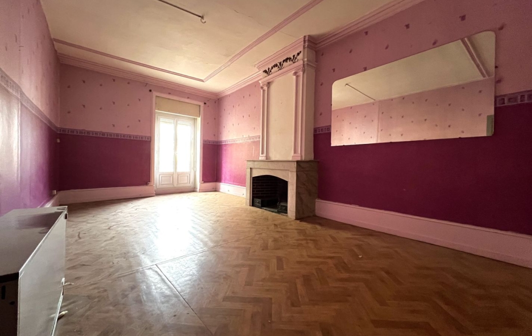 Annonces AUBENAS : Apartment | AUBENAS (07200) | 114 m2 | 99 000 € 