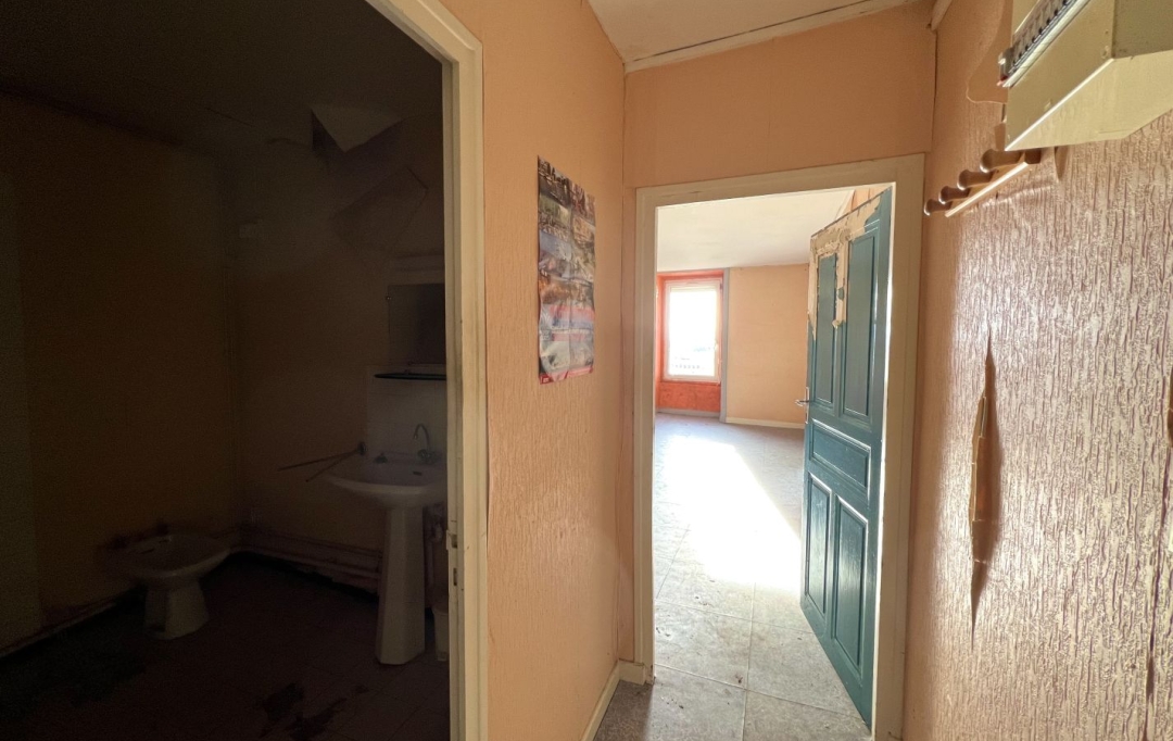 Annonces AUBENAS : Apartment | AUBENAS (07200) | 59 m2 | 58 000 € 