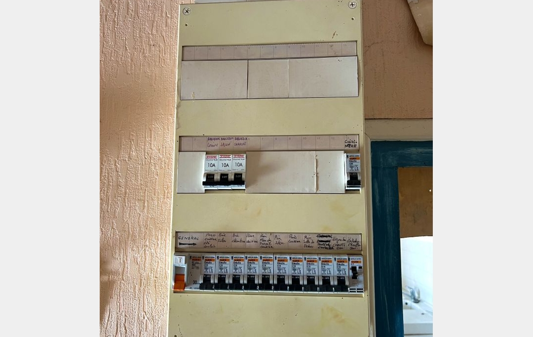 Annonces AUBENAS : Apartment | AUBENAS (07200) | 59 m2 | 58 000 € 