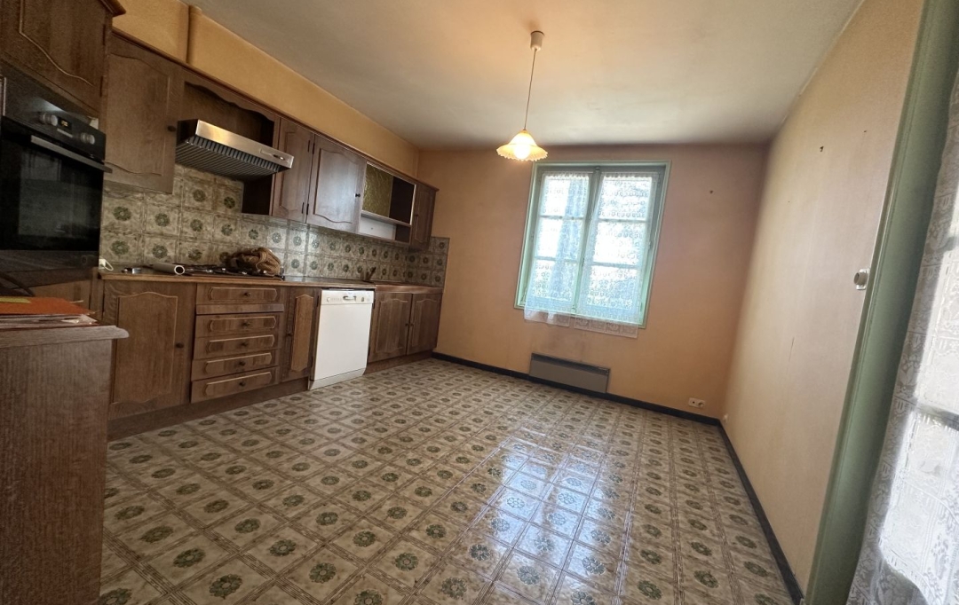 Annonces AUBENAS : Maison / Villa | AUBENAS (07200) | 140 m2 | 350 000 € 