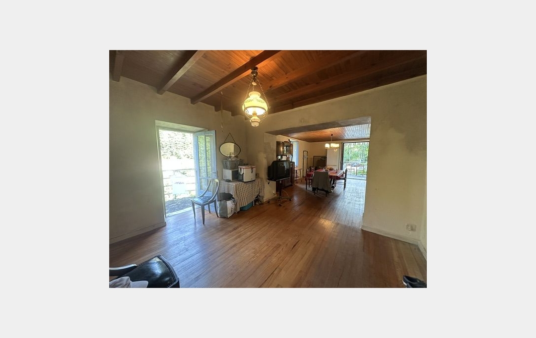 Annonces AUBENAS : Maison / Villa | JUVINAS (07600) | 90 m2 | 125 000 € 