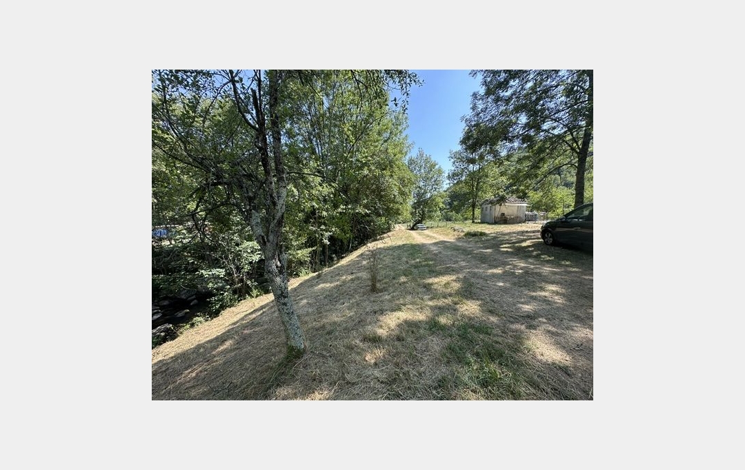 Annonces AUBENAS : Terrain | VALS-LES-BAINS (07600) | 0 m2 | 80 000 € 