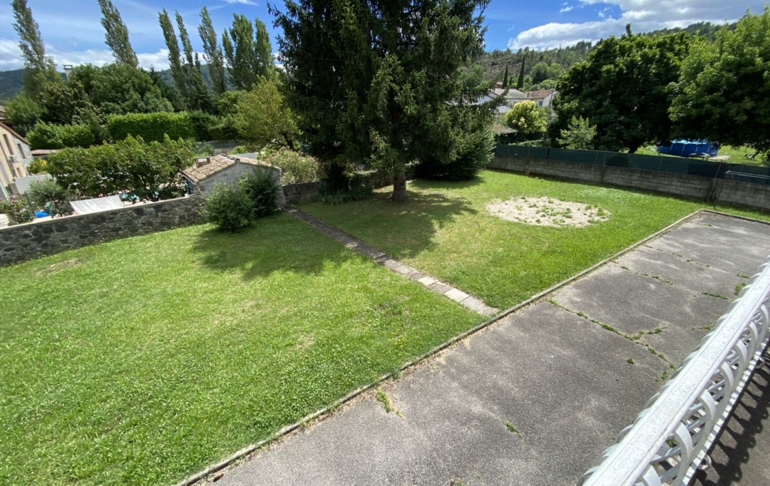 Agence PIERRE FRANCOIS : House | LALEVADE-D'ARDECHE (07380) | 181 m2 | 252 000 € 