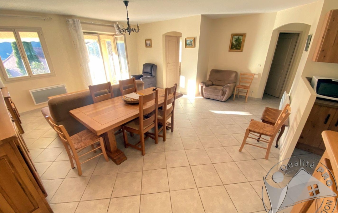 Agence PIERRE FRANCOIS : House | THUEYTS (07330) | 81 m2 | 210 000 € 