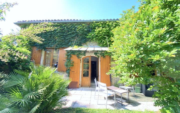  Annonces AUBENAS House | ROCLES (07110) | 320 m2 | 390 000 € 