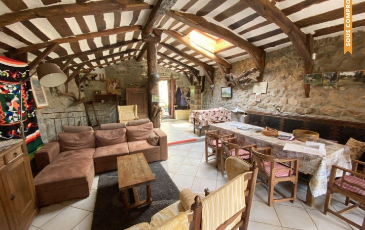 Maison BURZET 123 m2 199 000 € Maison BURZET 123 m2 199 000 €